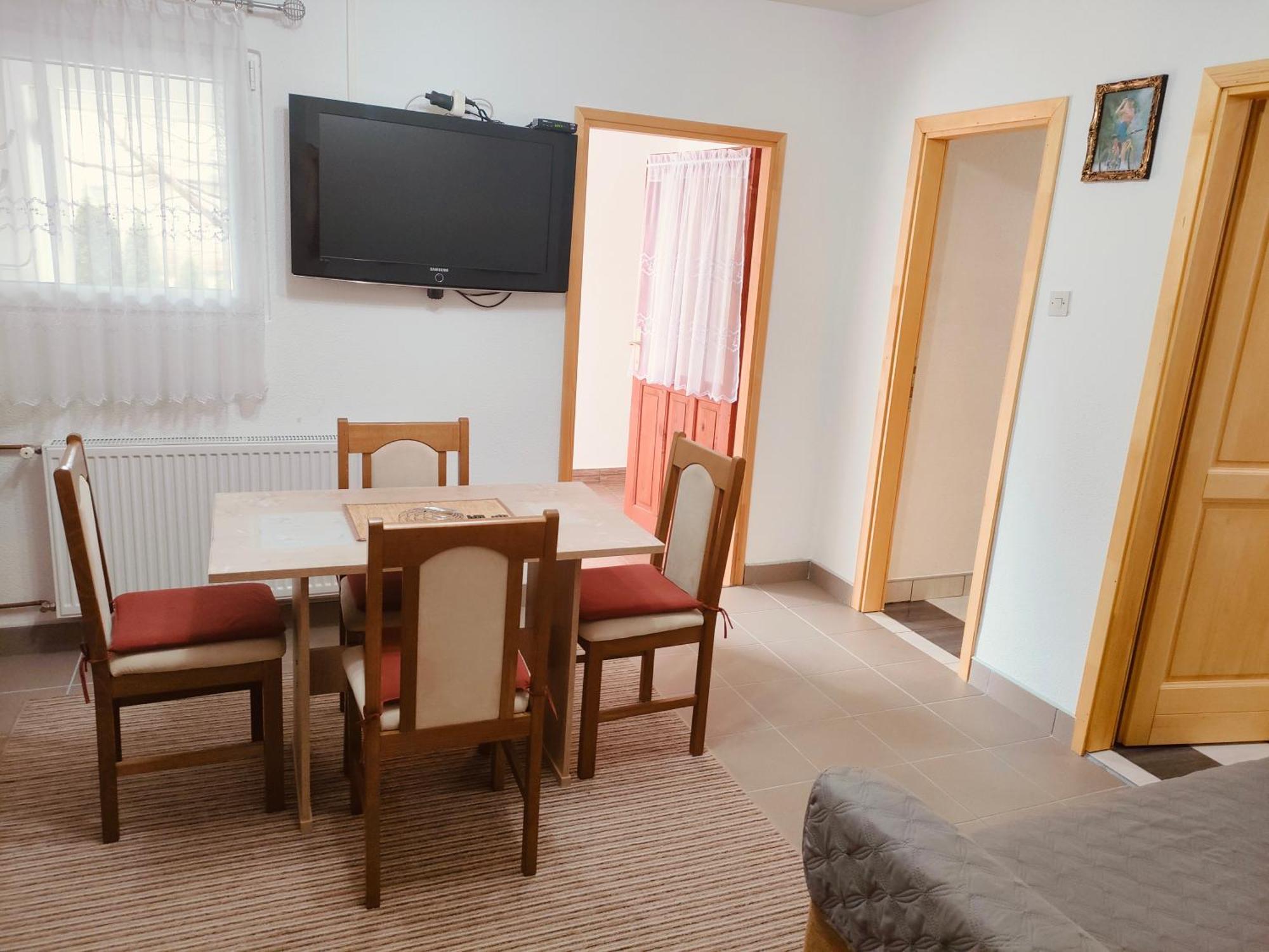 Apartment Tina Gracac Zewnętrze zdjęcie