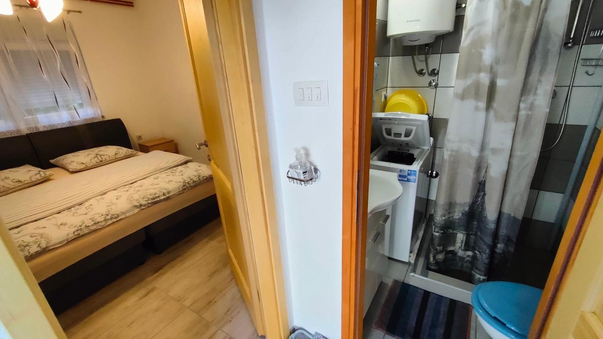 Apartment Tina Gracac Pokój zdjęcie